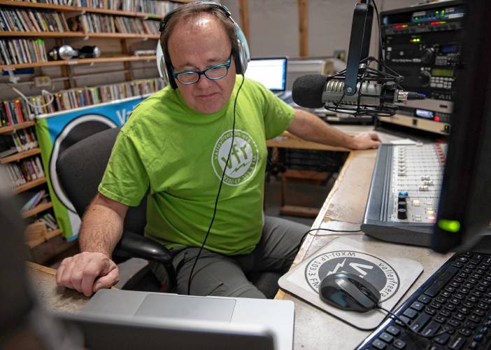 Jack Frisch, who’s been involved in the jazz scene for years in different capacities, now hosts a weekly show, “The Downbeat,” at Valley Free Radio that features a range of music, including by Valley jazz players. 